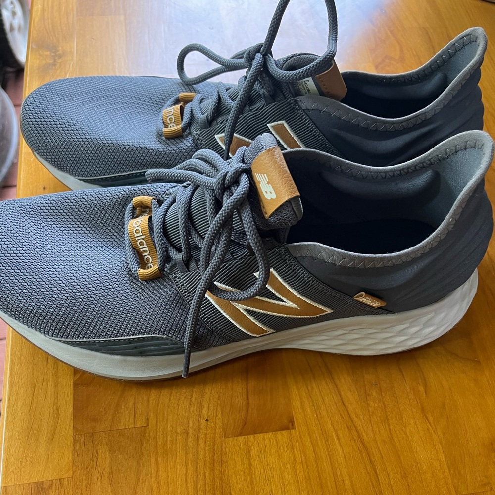 New Balance Fresh Foam ROAV-Men’s-Size 13-USED